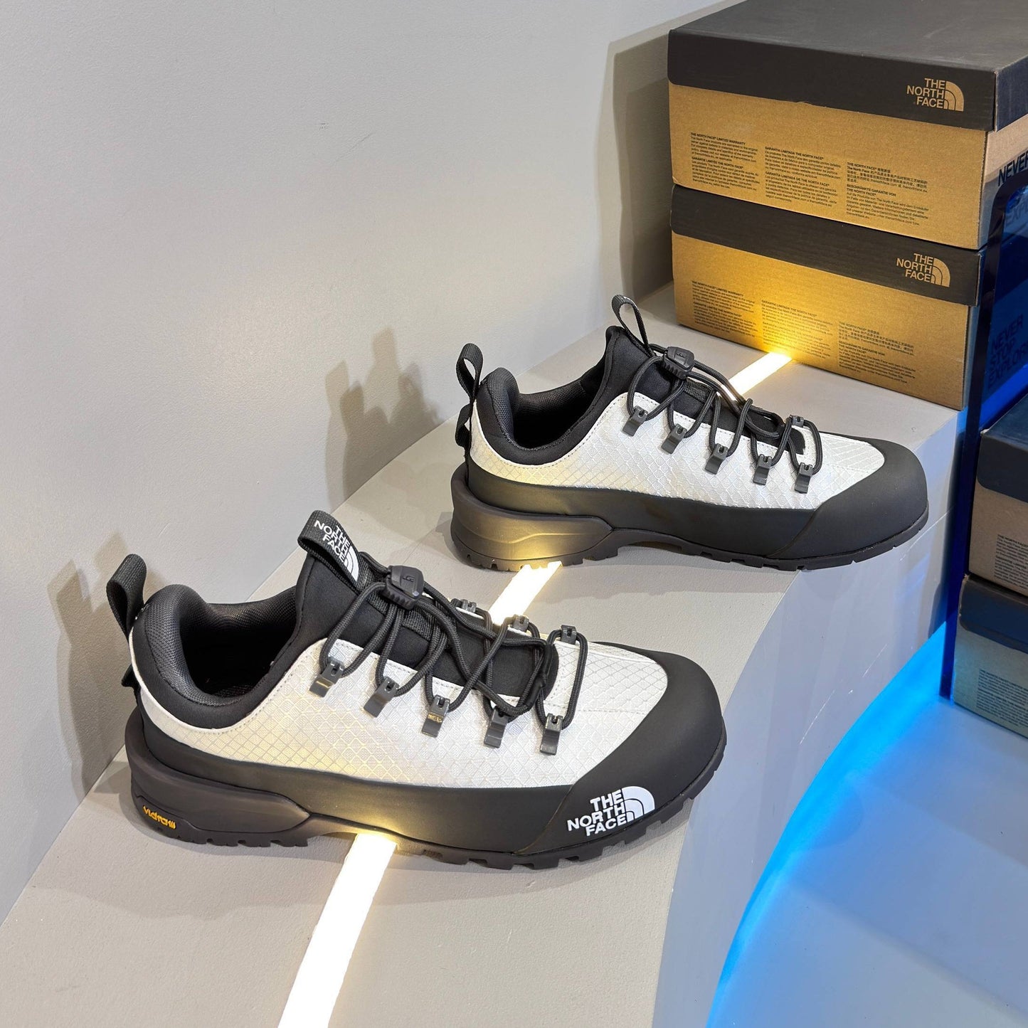 Glenclyffe Low Shoes